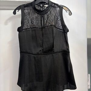 Zara (S) lace sleeveless blouse, with back buttons and side zipper.